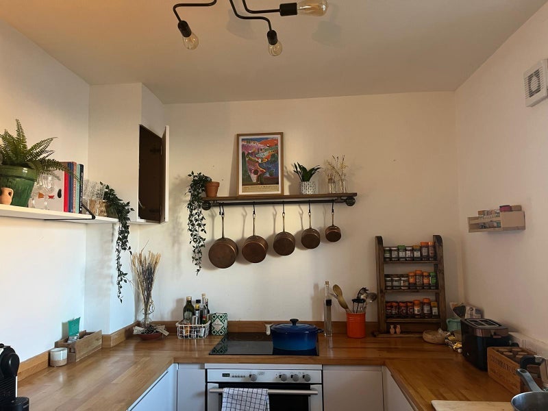 Room Stockwell Road in Greater London