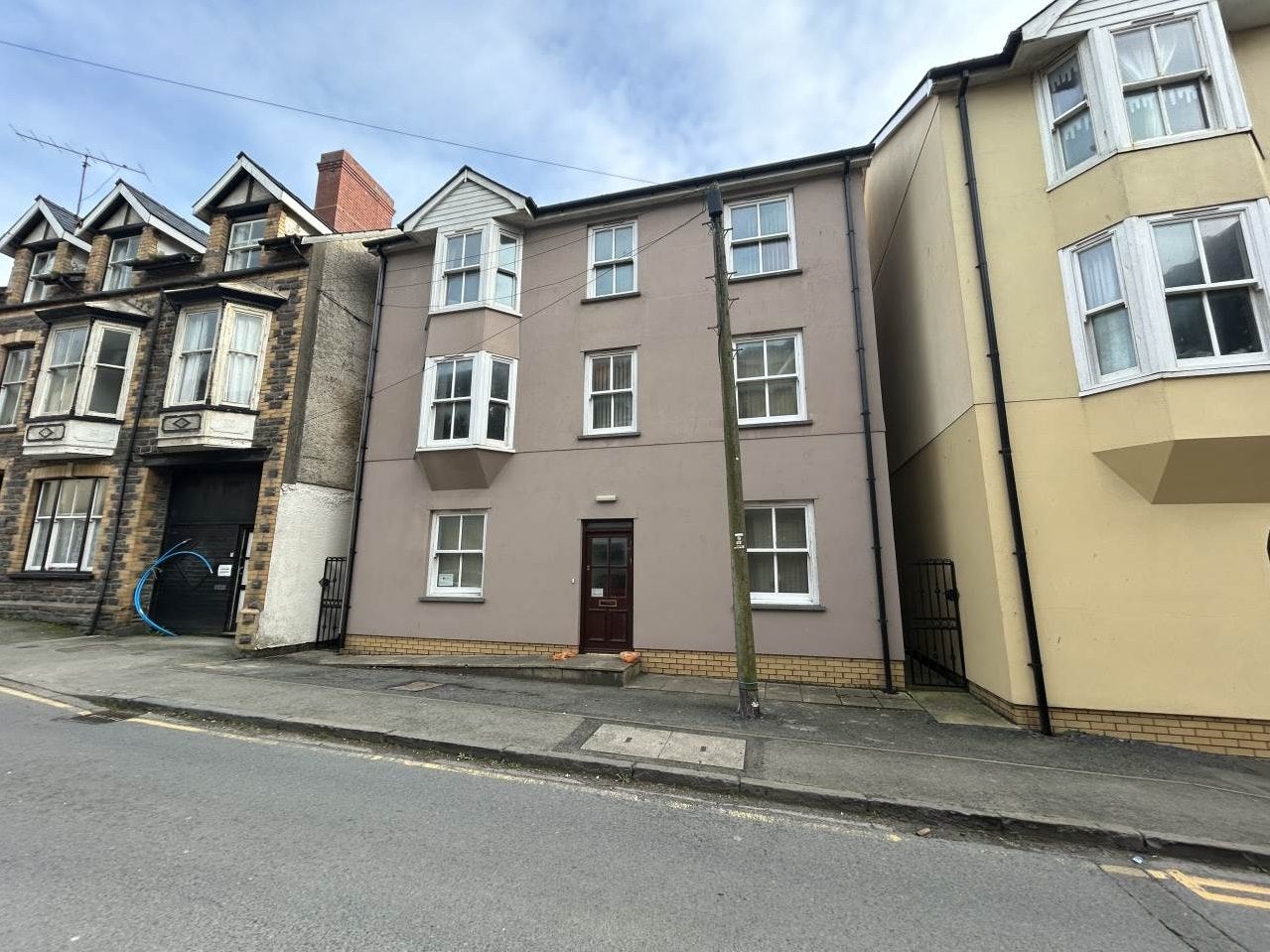 House Queen's Road in Aberystwyth