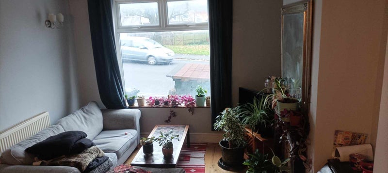 Room Soundwell Road in Bristol