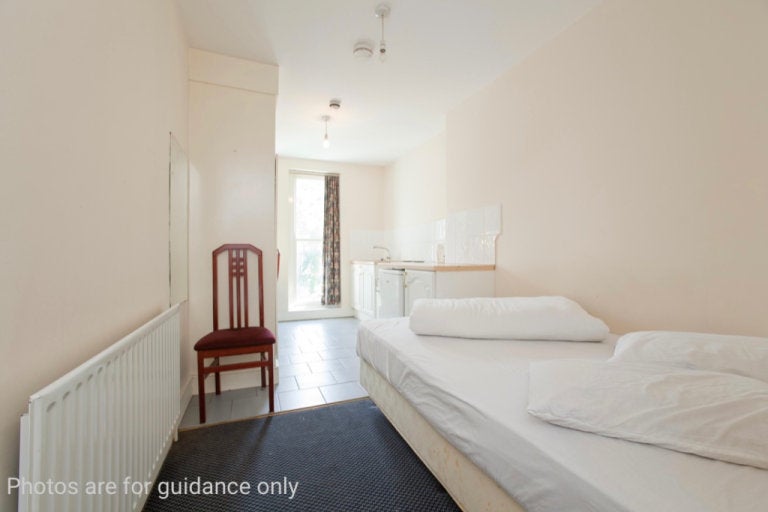 Flat Belsize Park in Greater London