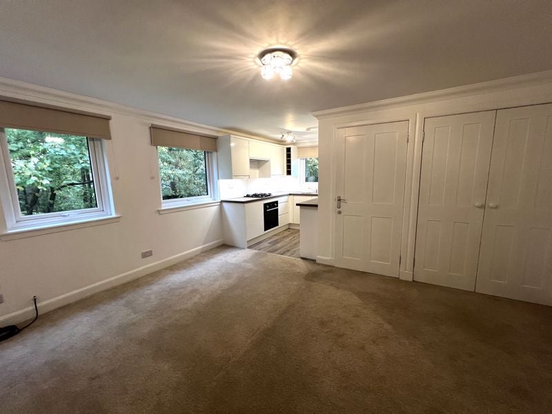 Flat Beaufort Crescent in Kirkcaldy
