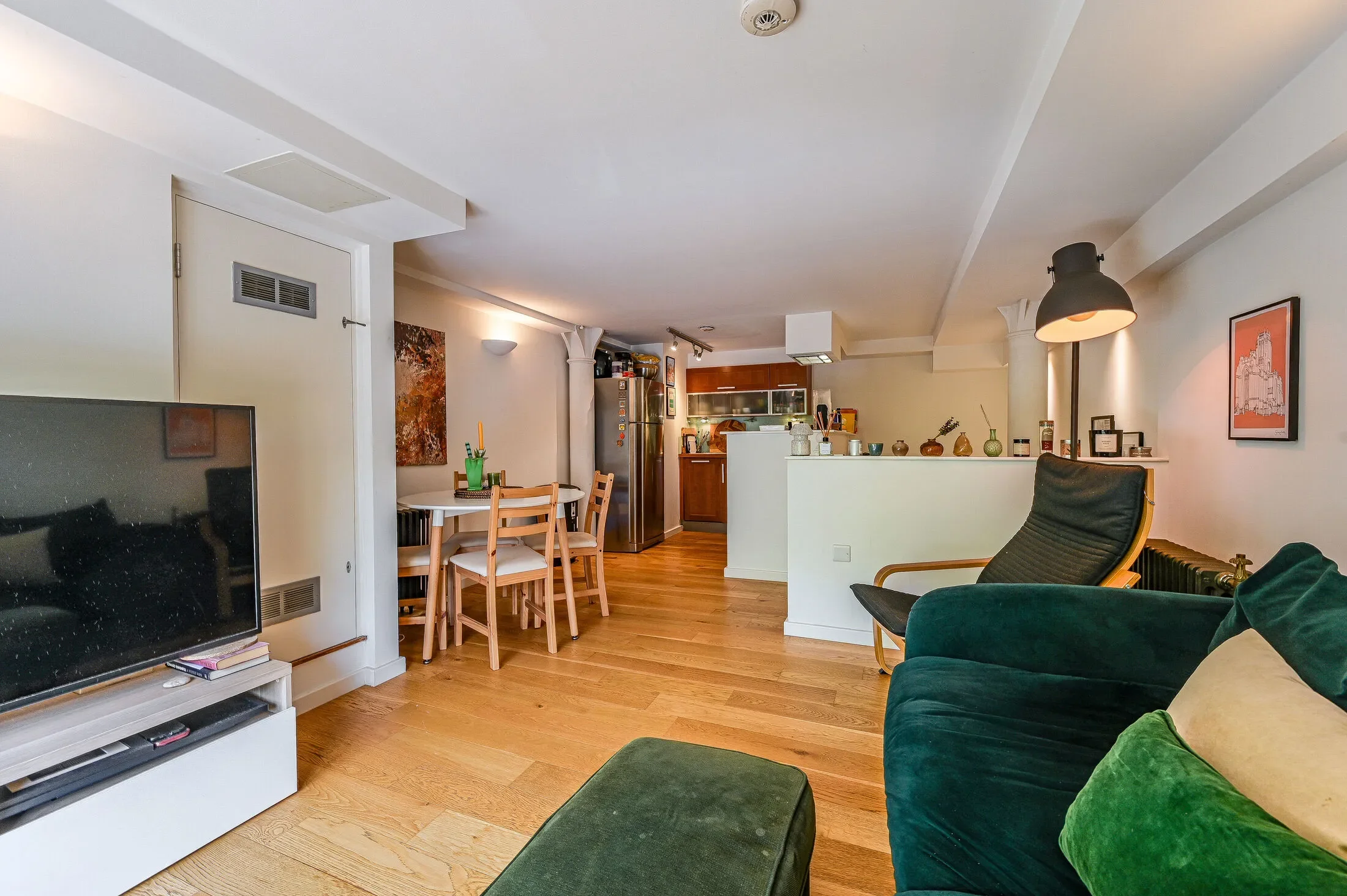 Flat Marlborough Road in Greater London