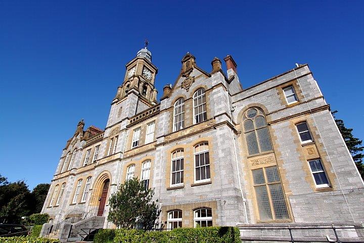 Flat Paradise Road in Plymouth