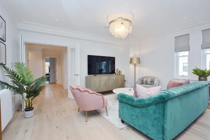 Flat Queen's Gate in Greater London