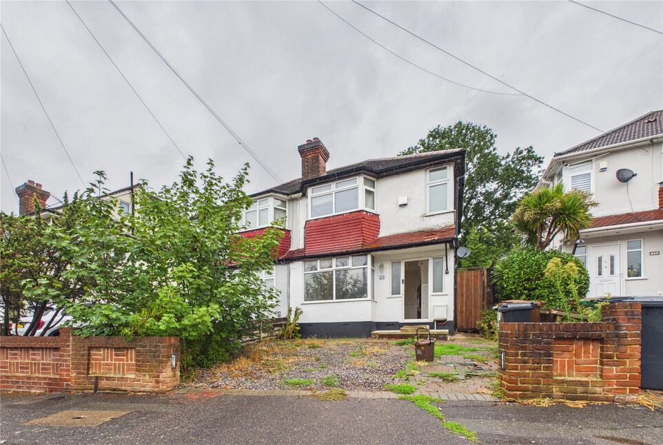 House Harold Road in Greater London