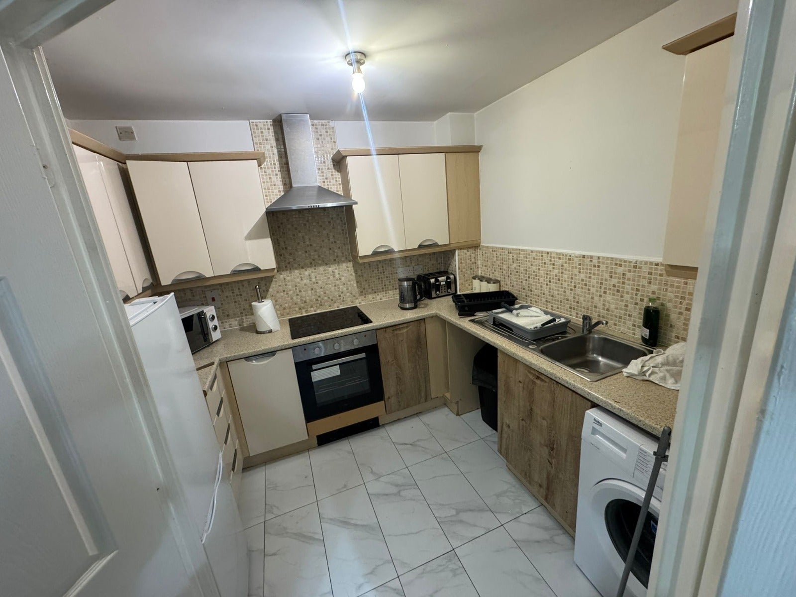 Flat Larch Gardens in Manchester