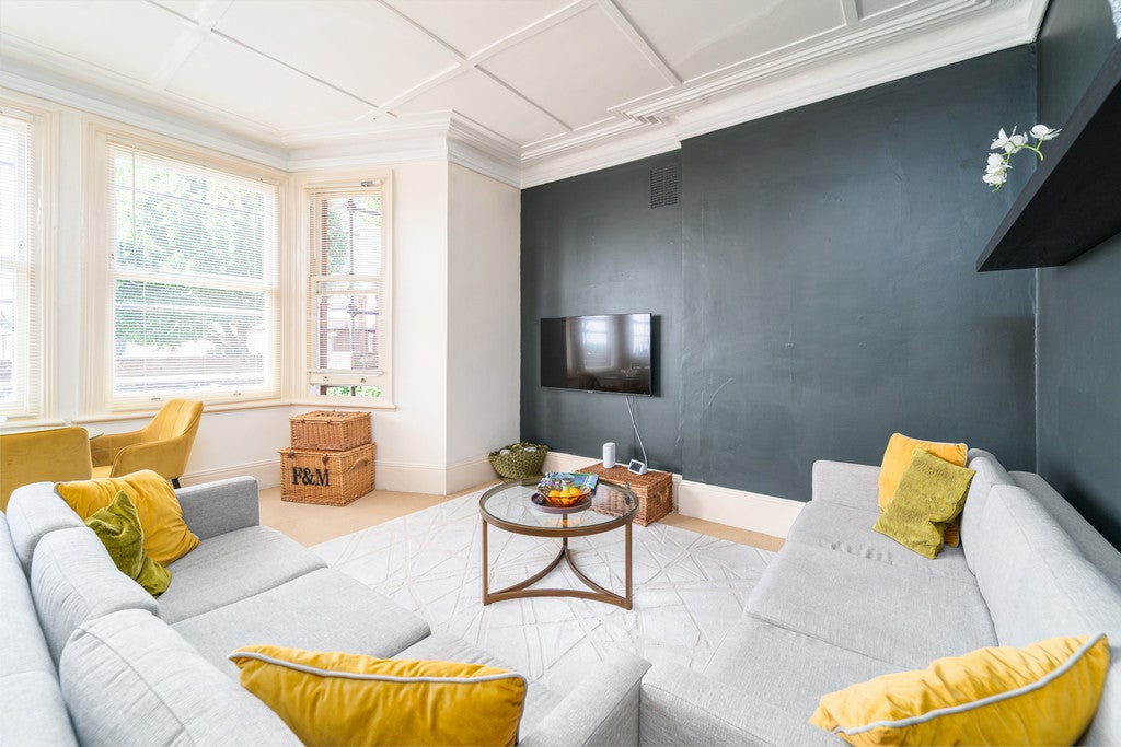 Flat Frognal in Greater London