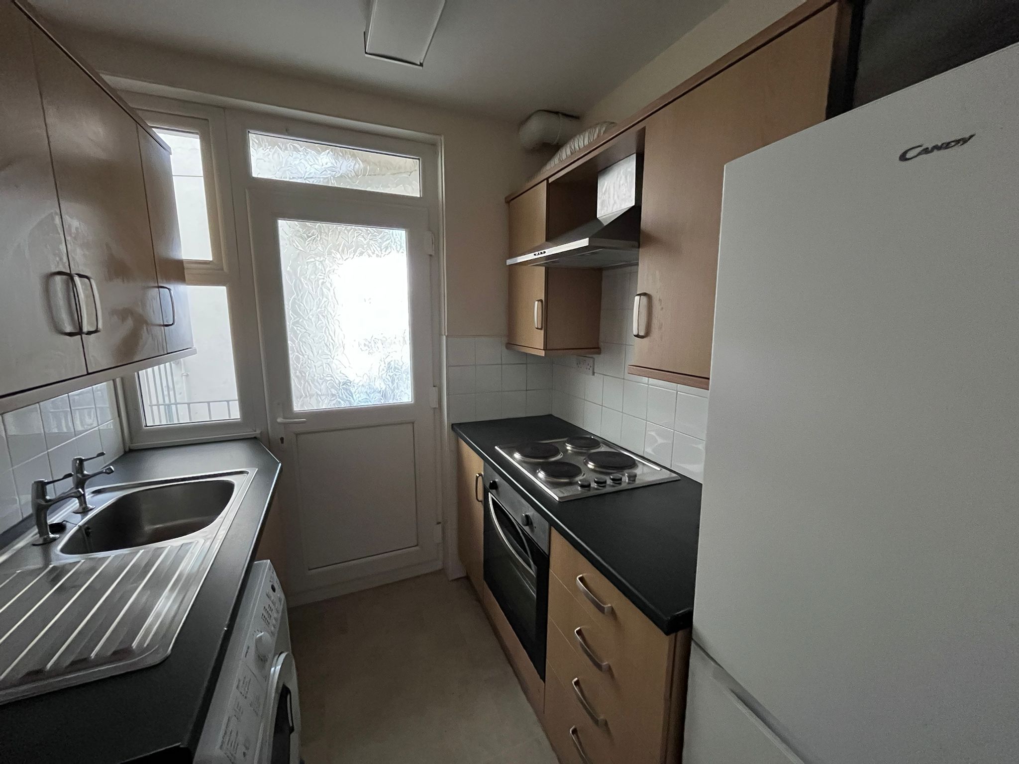 Flat Walter Road in Swansea