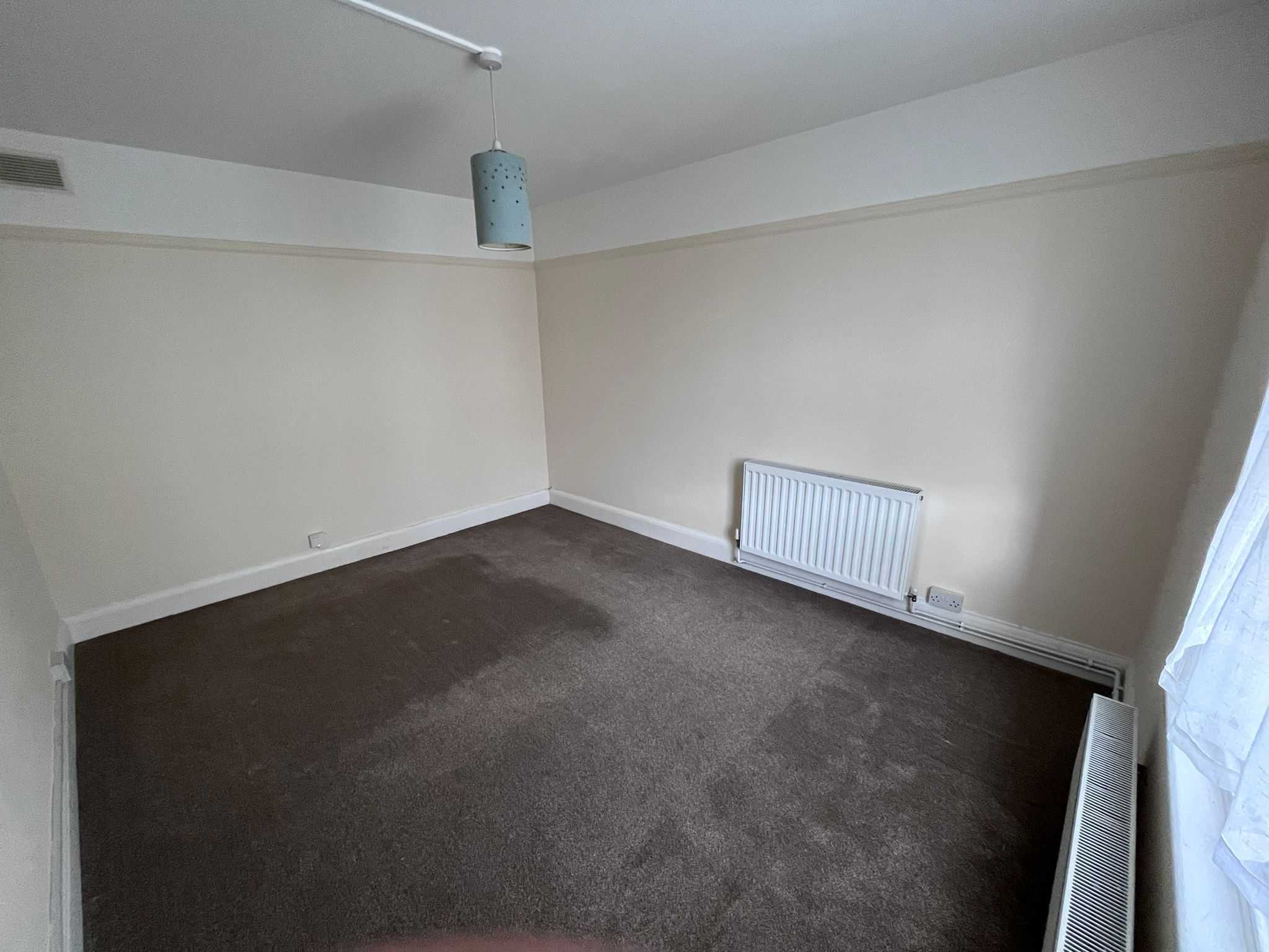 Flat Walter Road in Swansea