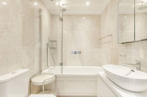 Flat Portman Square in City of Westminster