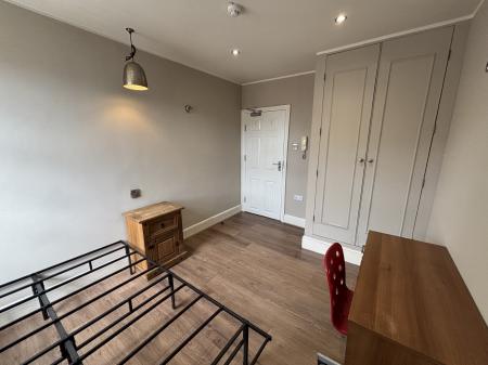 Room Lincoln Road in West Lindsey