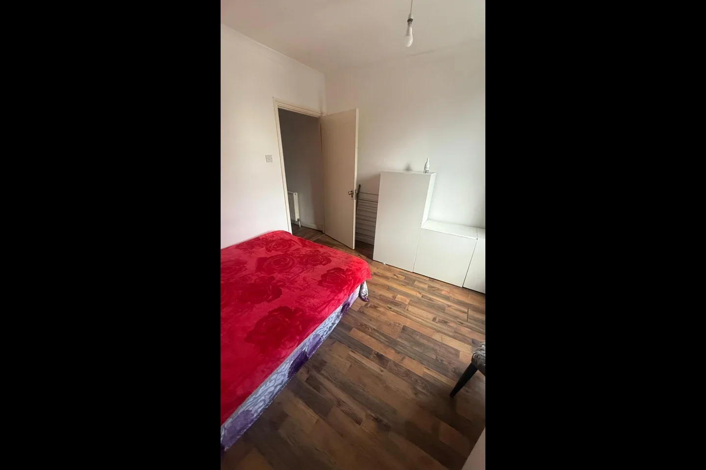 Room Grange Road in Greater London