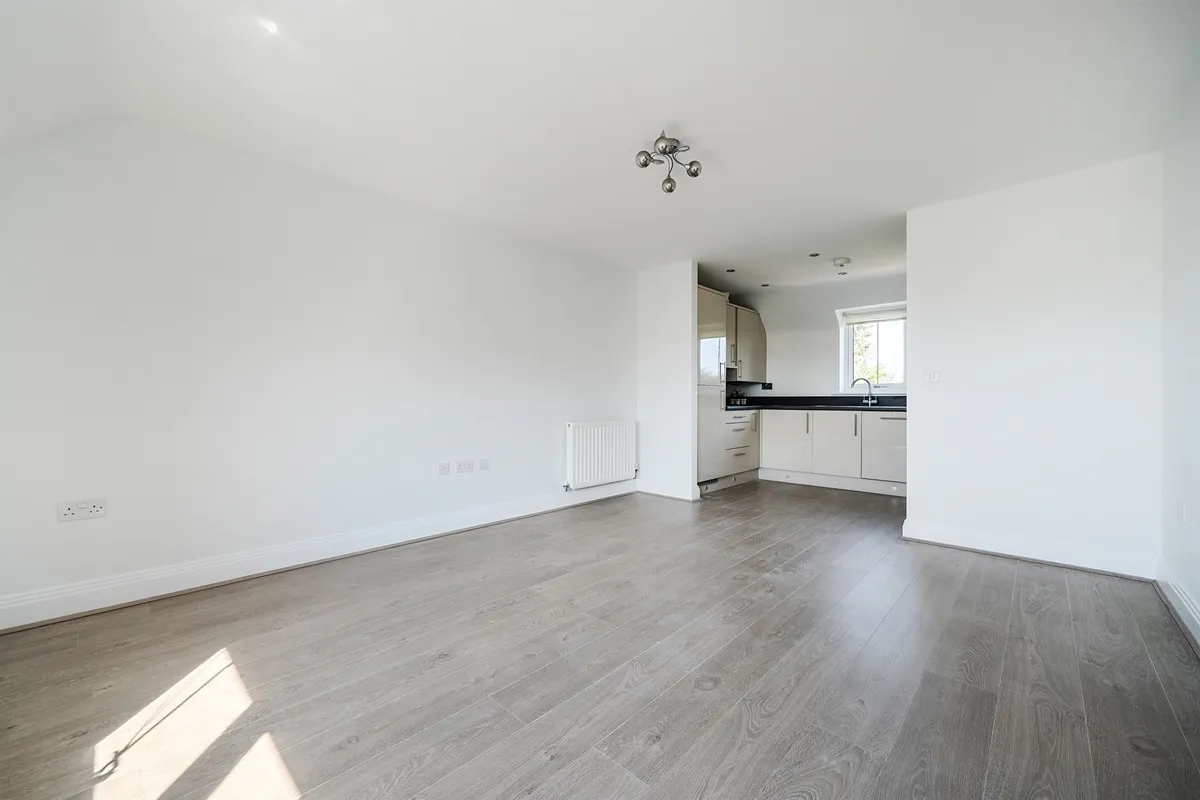 Flat Kingfisher Drive in Maidenhead