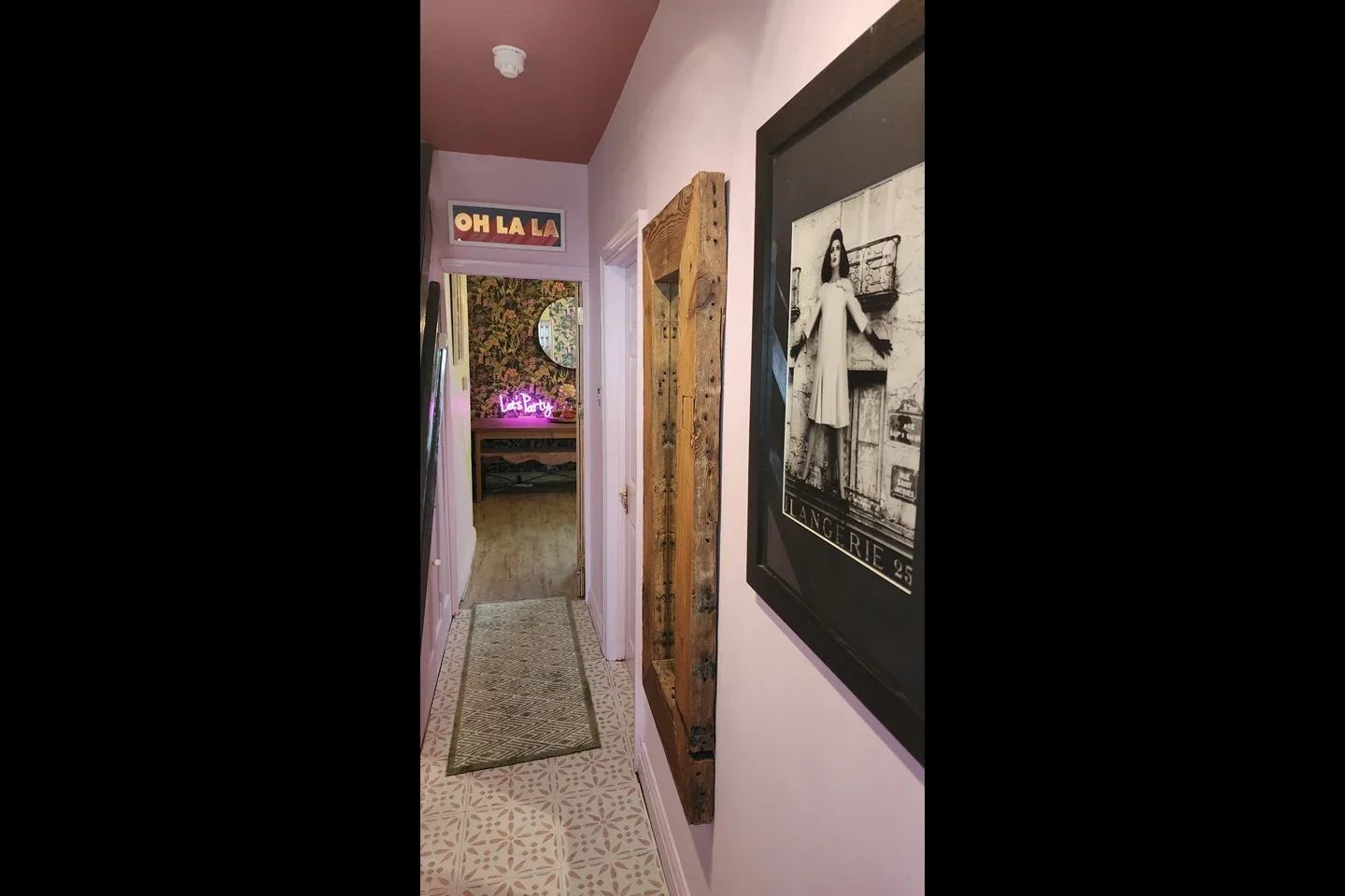 Room Princes Avenue in Greater London