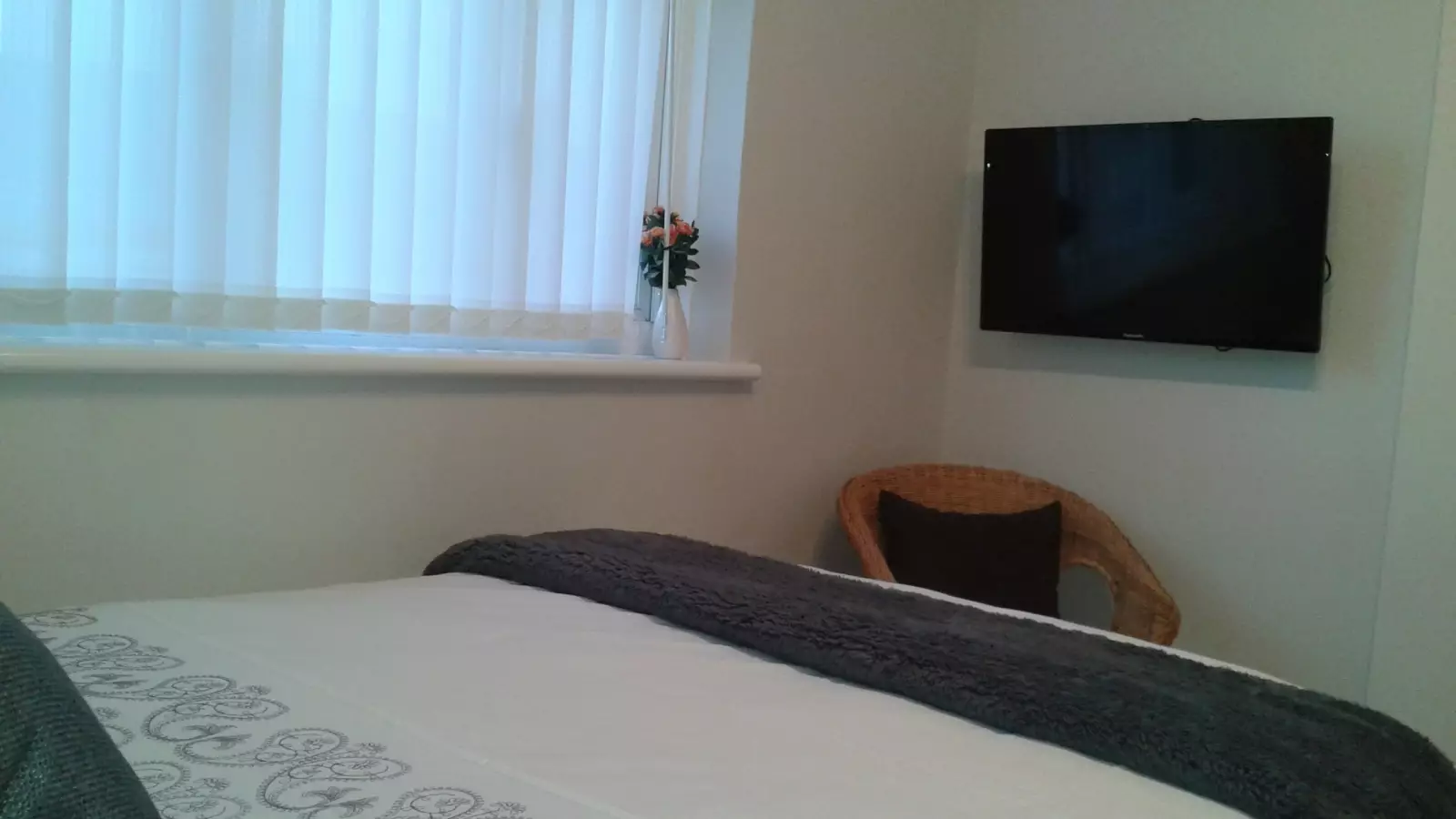 Flat Rochford Way in Greater London