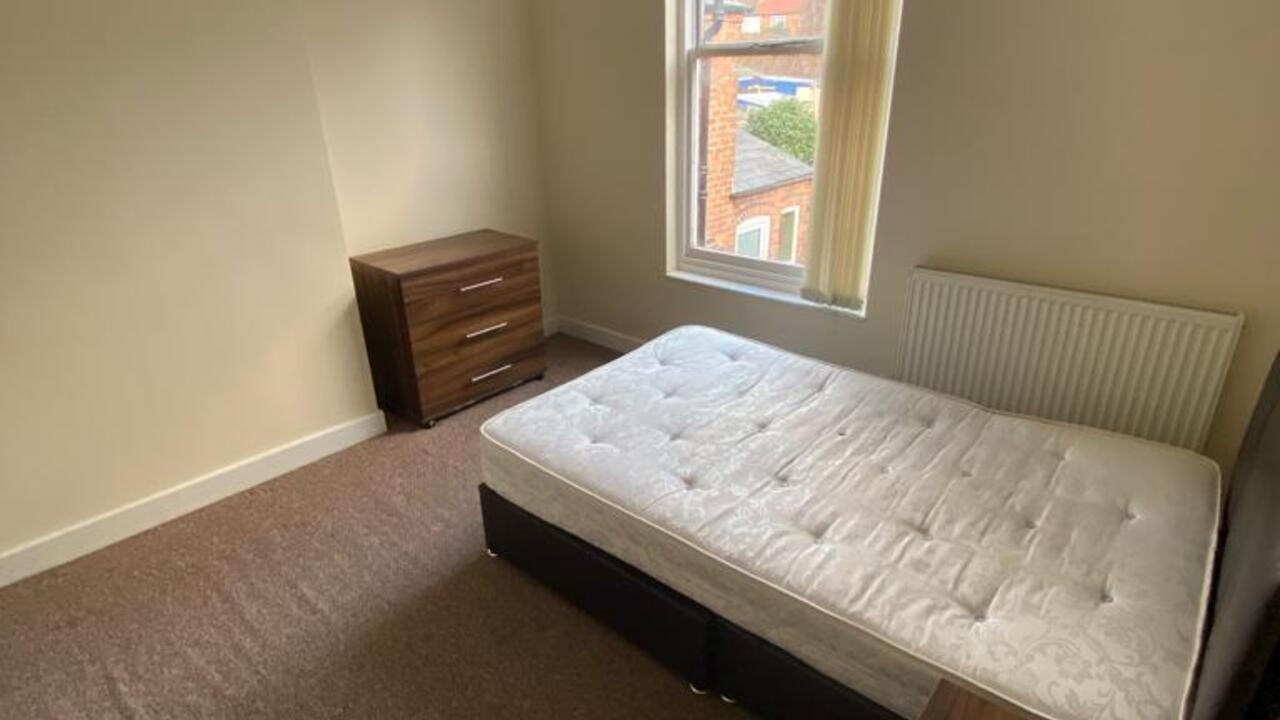 Room George Road in Birmingham