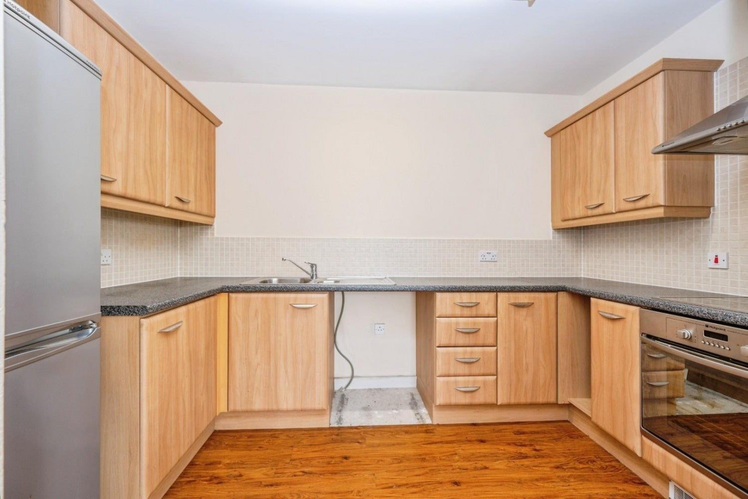 Flat Deykin Road in Lichfield
