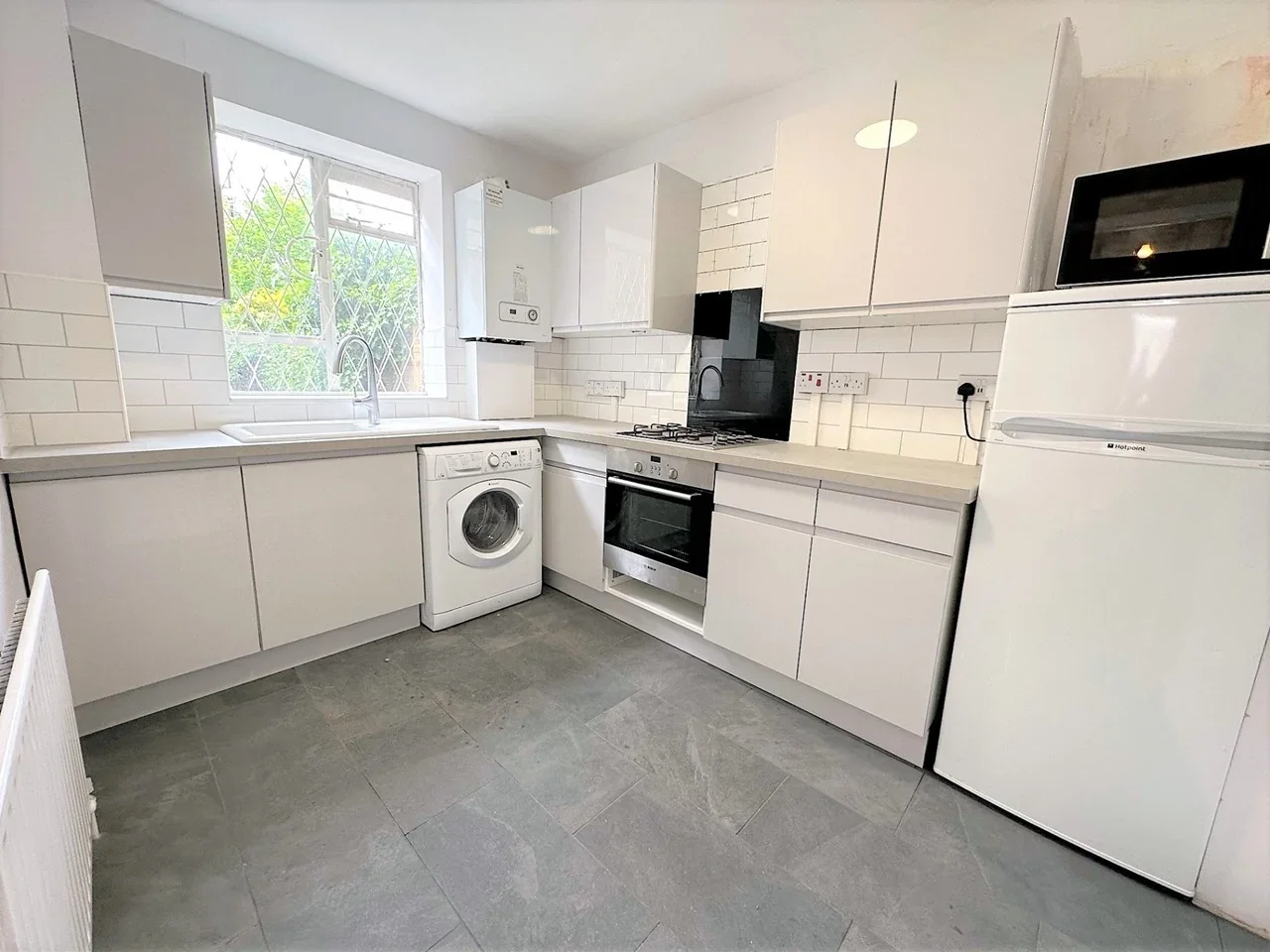 Flat Barnsbury Park in Greater London