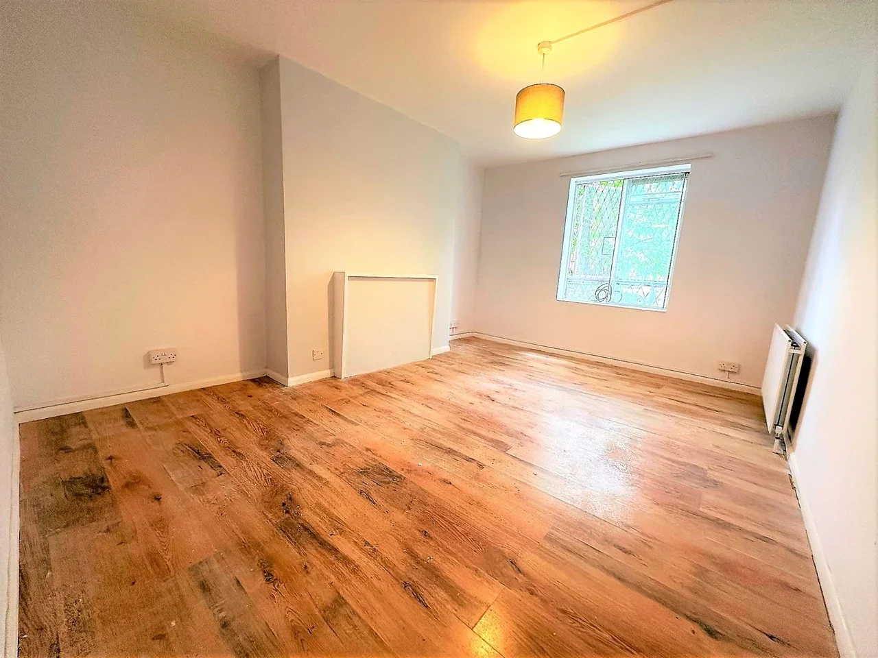 Flat Barnsbury Park in Greater London