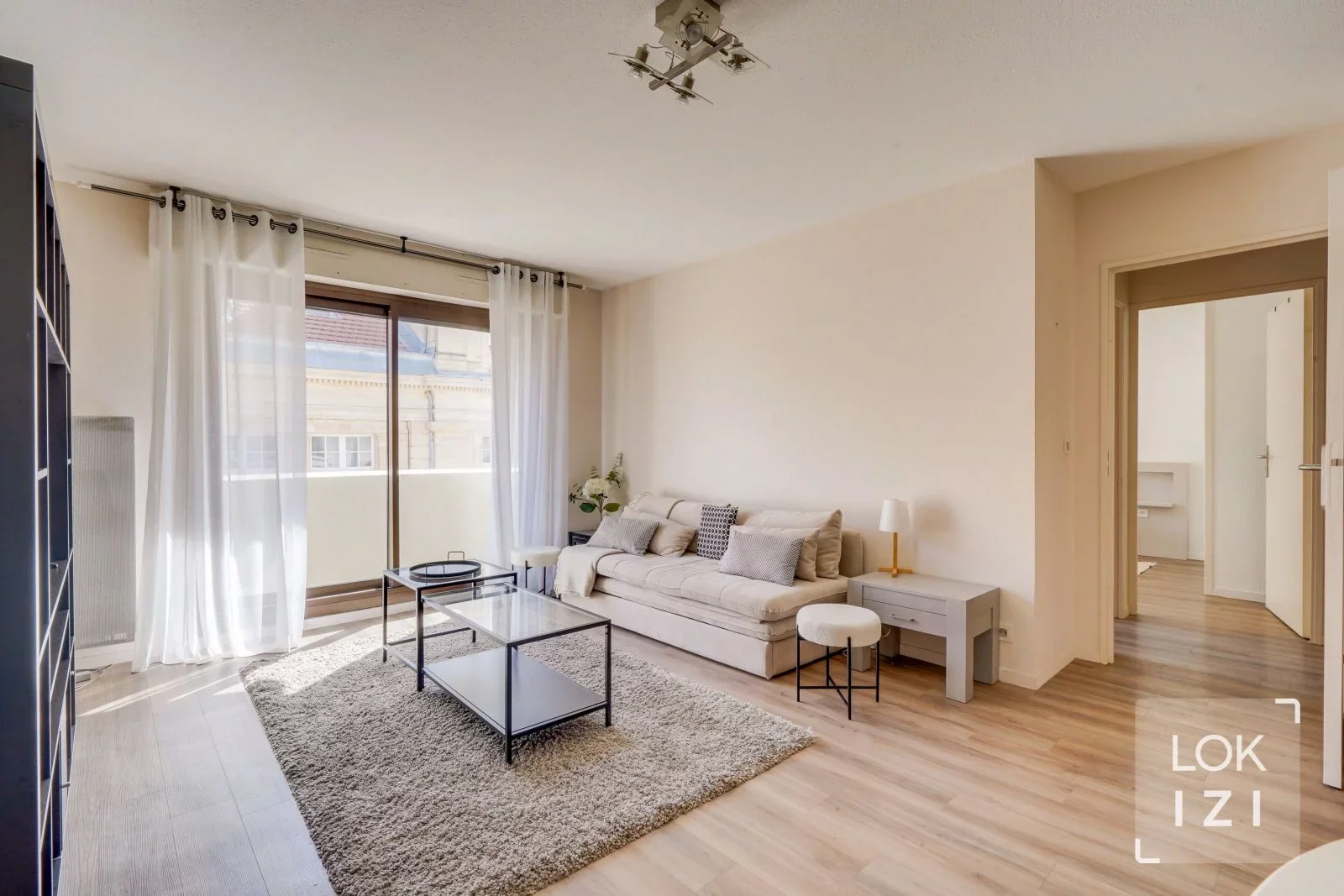 Appartement Rue du Jardin Public à Bordeaux