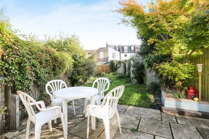 House Elsenham Street in Greater London