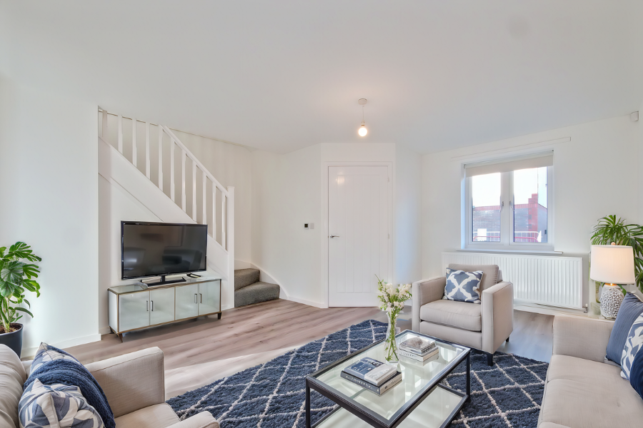 House Woodside Close in Ketley