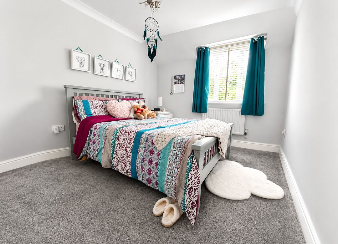 House Stockham Close in Cricklade