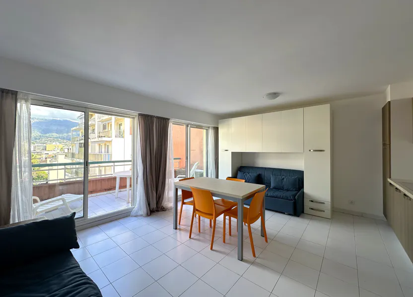 Flat Avenue de la Plage in Roquebrune-Cap-Martin