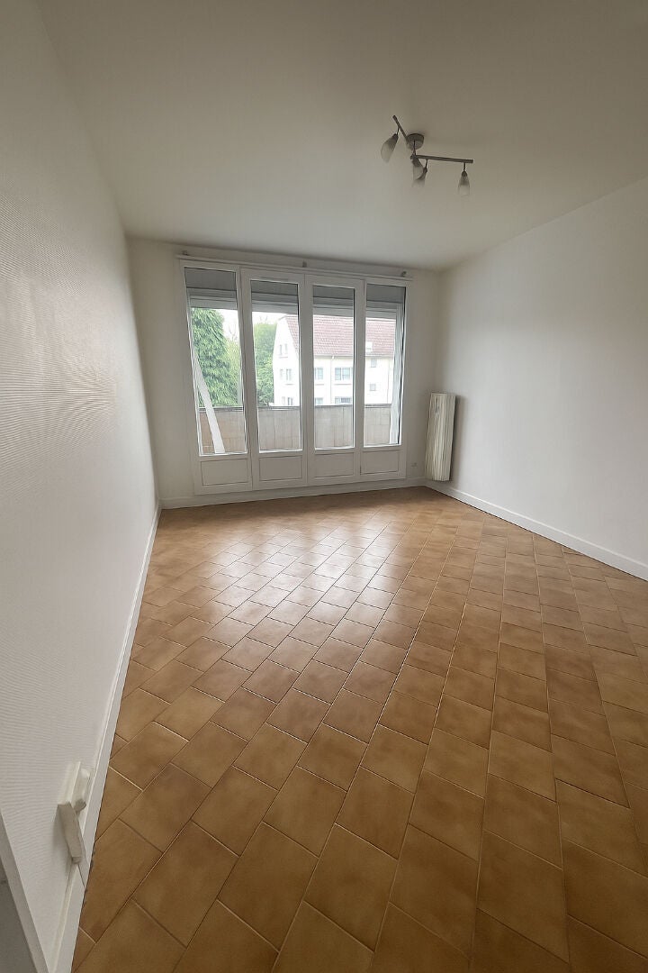 Appartement Rue Sainte-Yphraise à Crépy-en-Valois