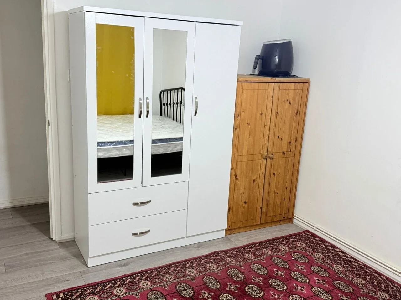 Room Loxford Road in Greater London