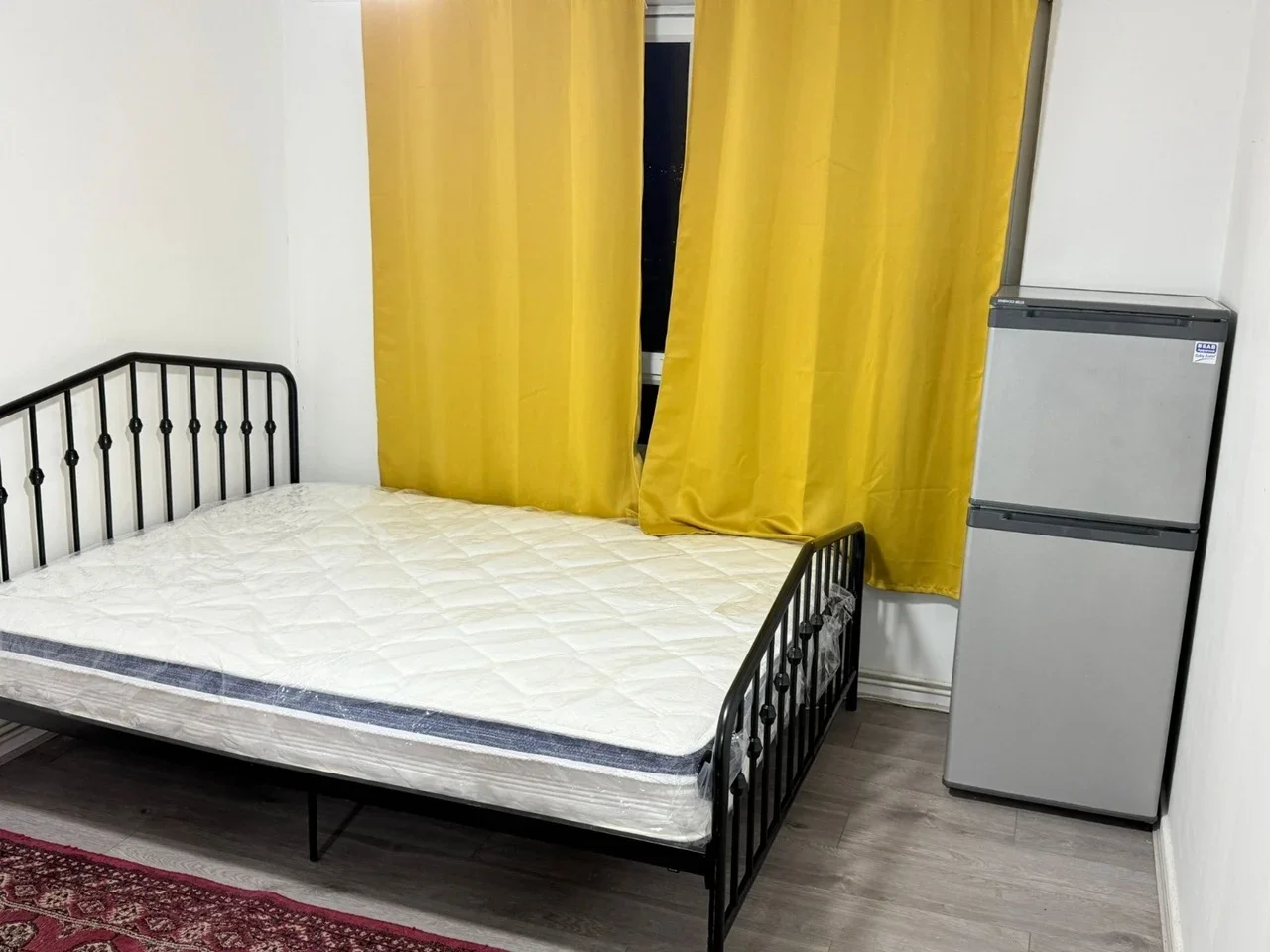 Room Loxford Road in Greater London