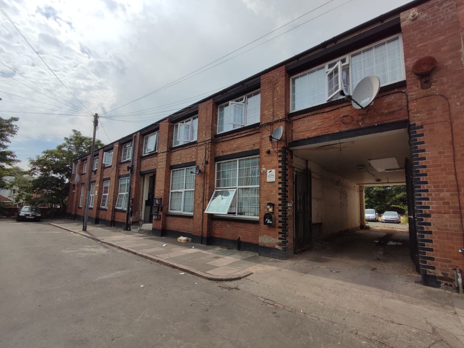 Flat Osborne Road in Leicester