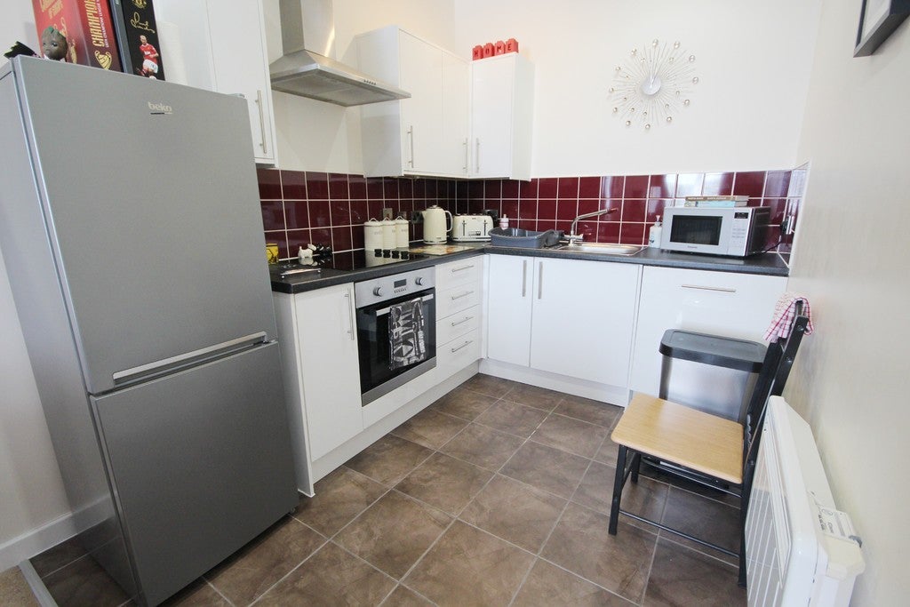 Flat Barnes Wallis Way in Chorley