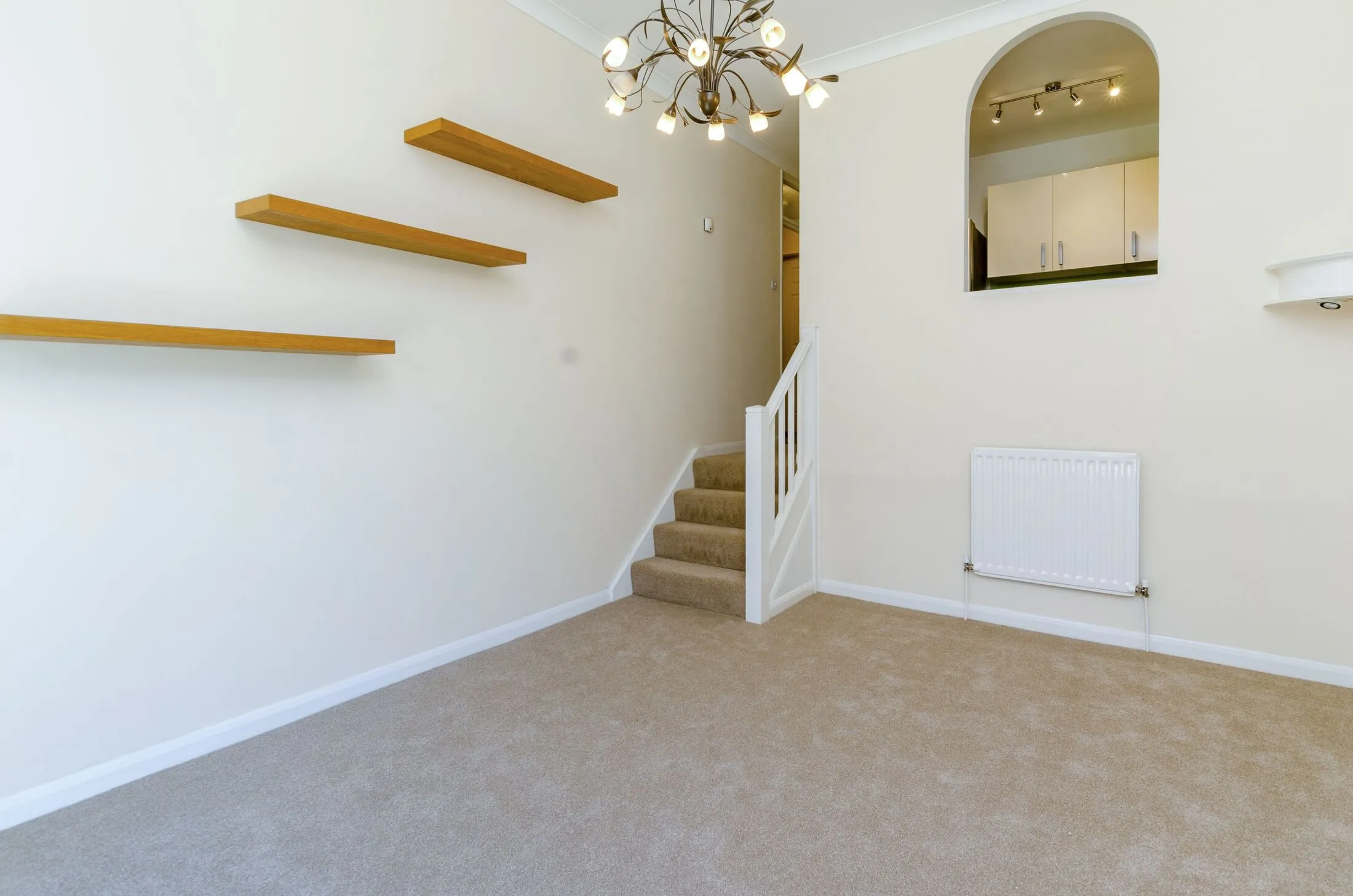 Flat Wherwell Road in Guildford