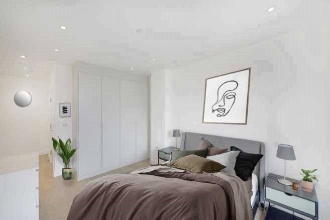 Flat Grange Walk in Greater London