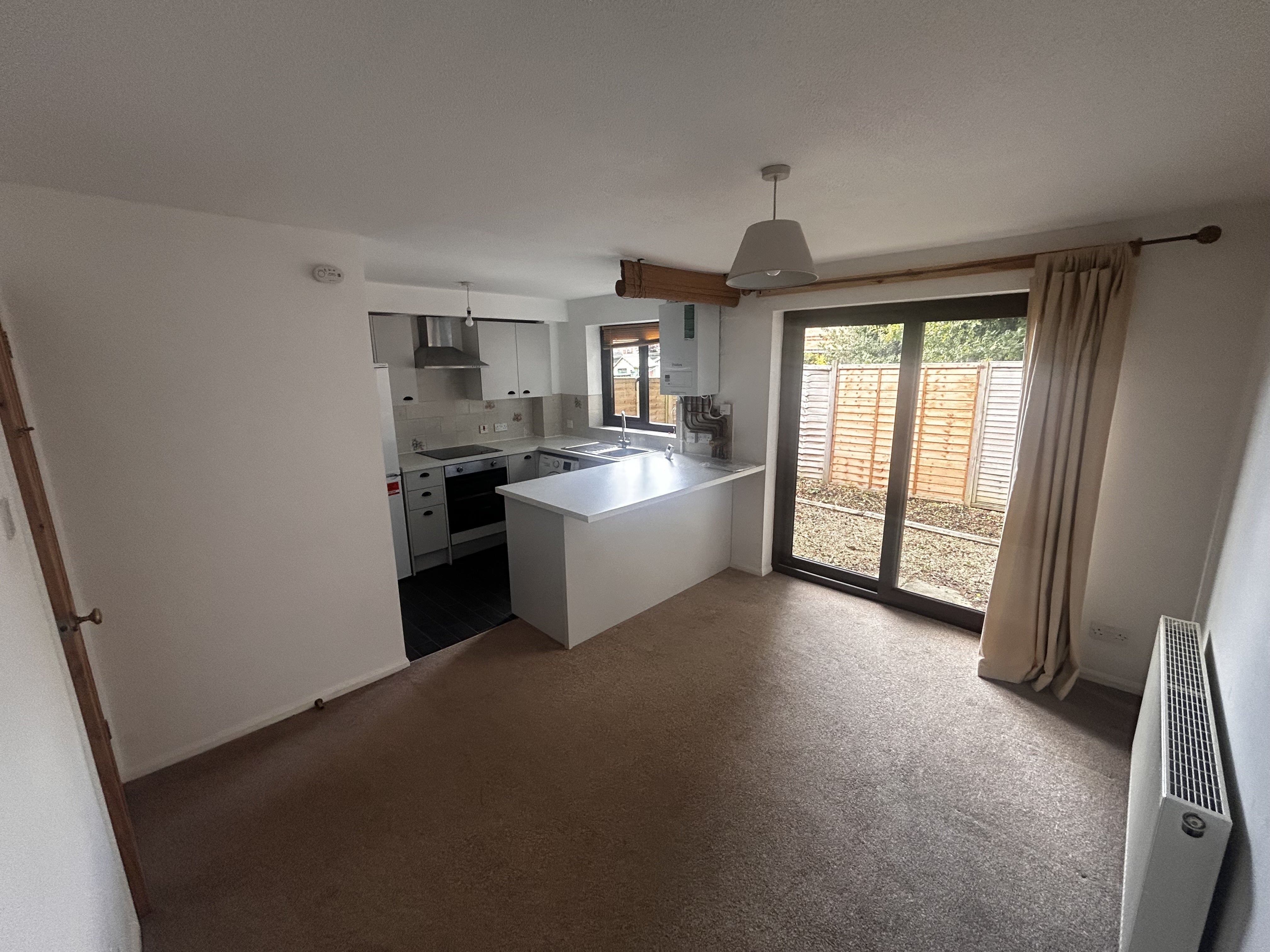 Flat Paddock Close in Bristol