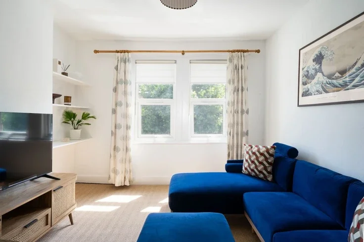 Flat Sterndale Road in Greater London