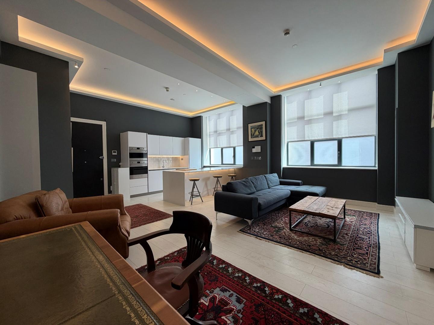 Flat Warple Way in London
