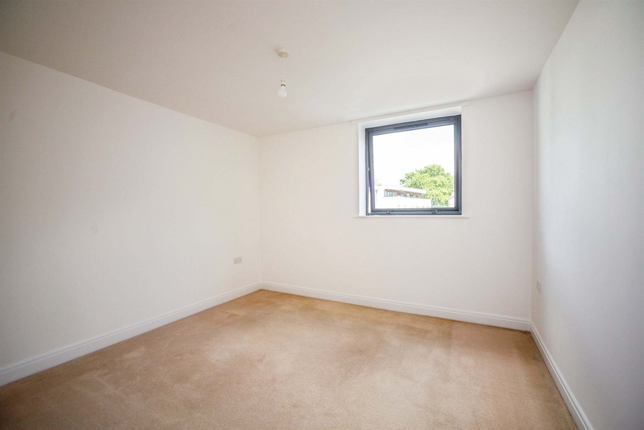 Flat Clifford Way in Maidstone