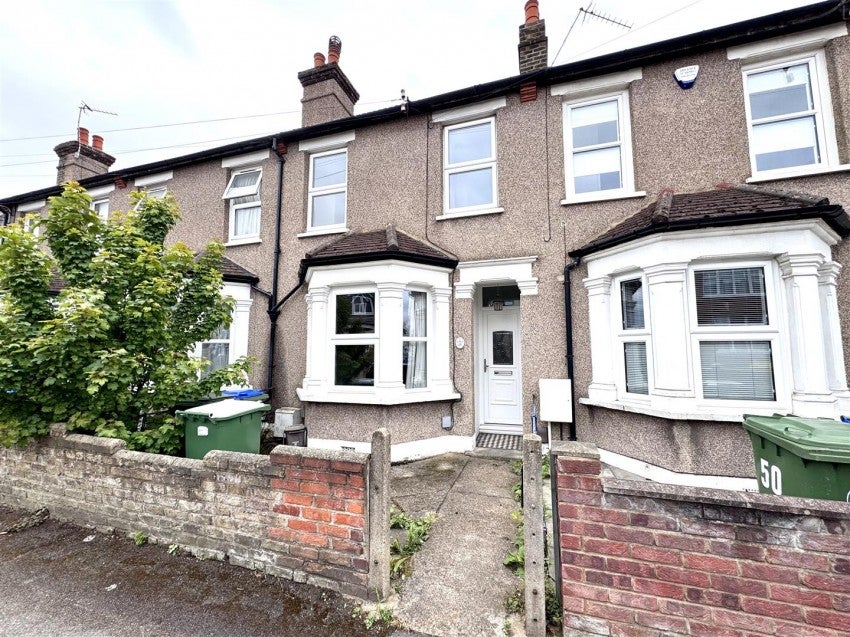 House Rowan Road in Greater London