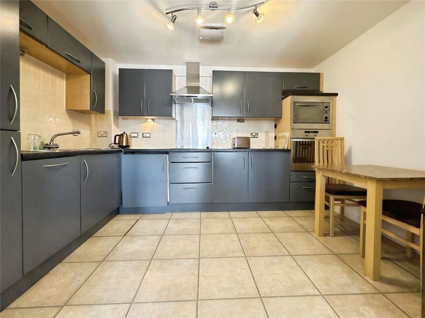 Flat Kentmere Drive in Doncaster