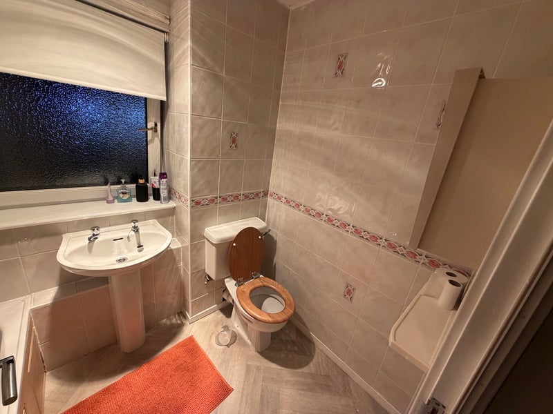 Room Curle Street in Glasgow