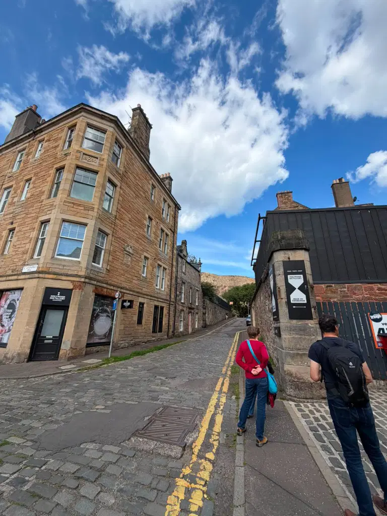 Flat St Leonard's Lane in Edinburgh