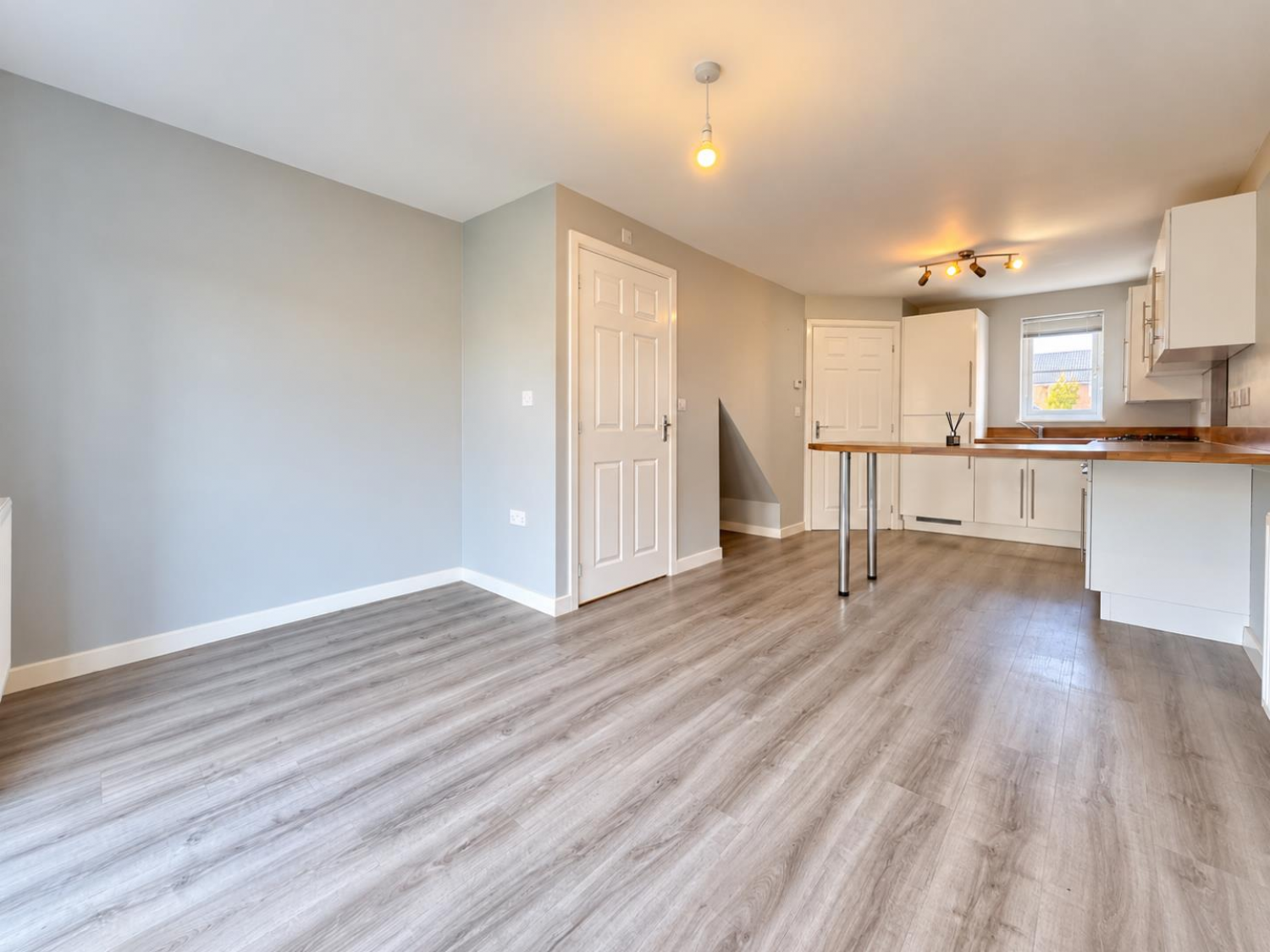 House Cades Grove in Ingleby Barwick
