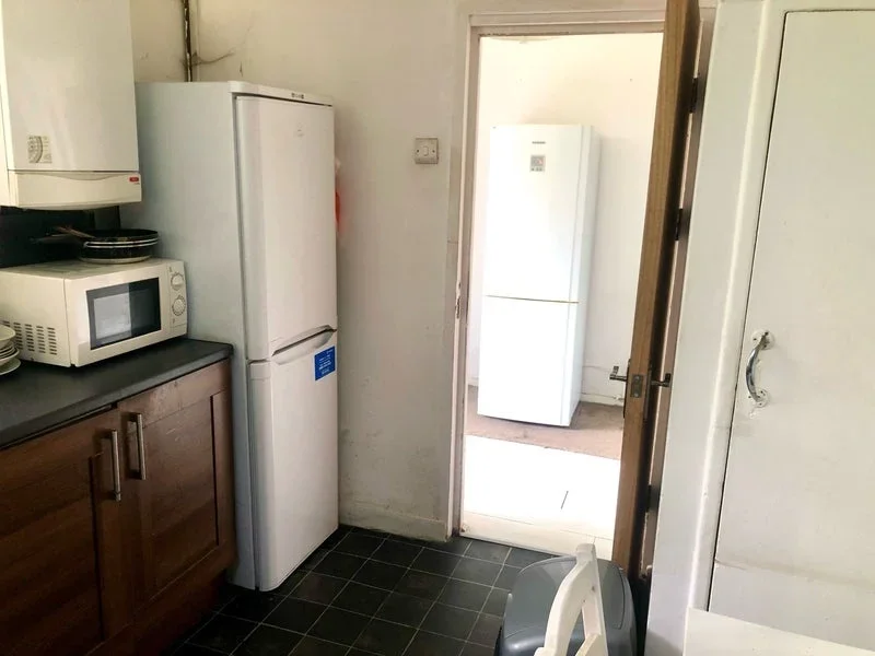 Room Pigott Street in Greater London