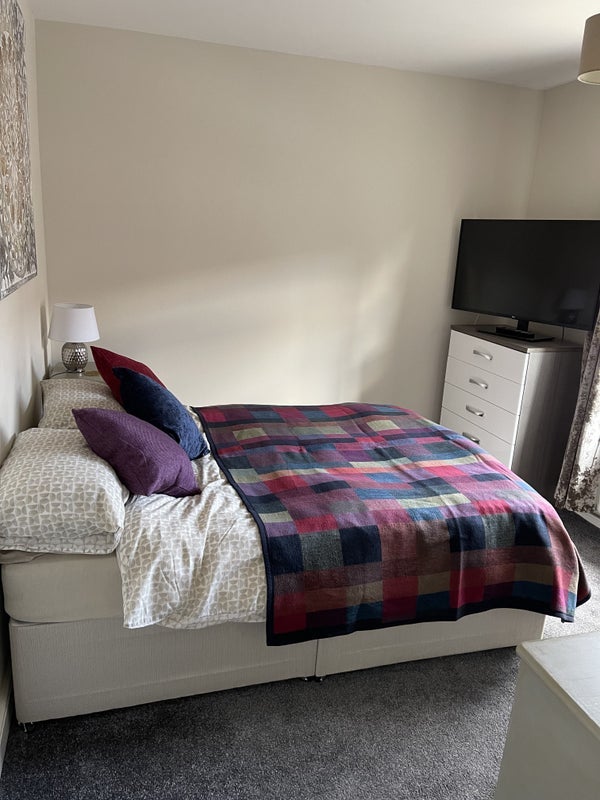 Room Main Street in Newark and Sherwood