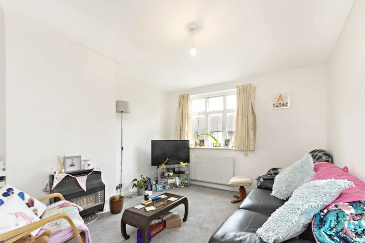 House Errol Gardens in Greater London