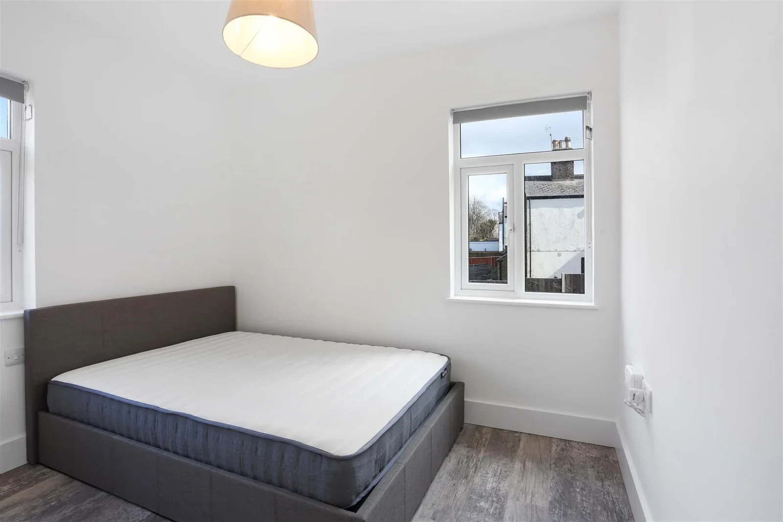 Room Langley Park Road in Greater London