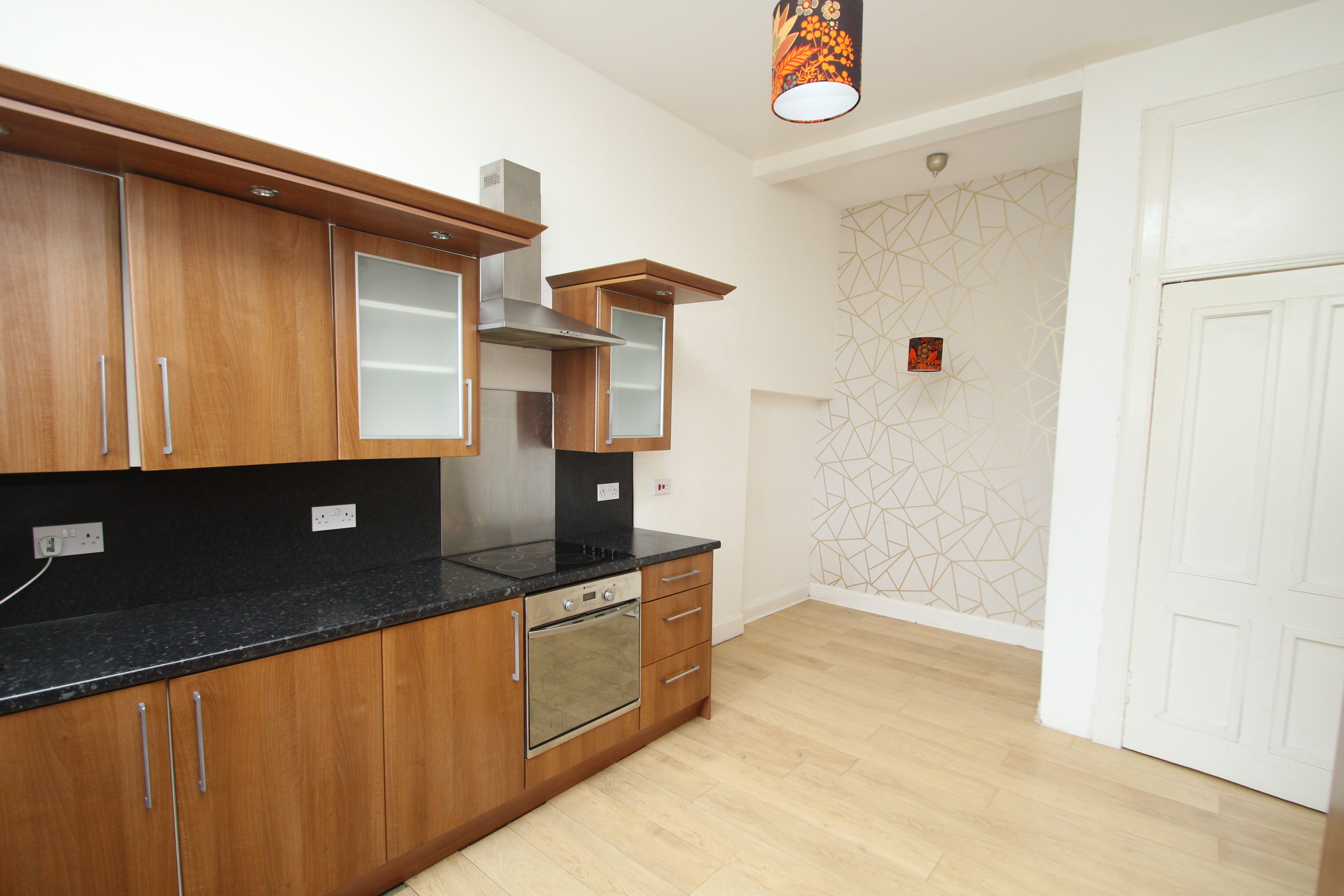 Flat Thornwood Drive in Glasgow