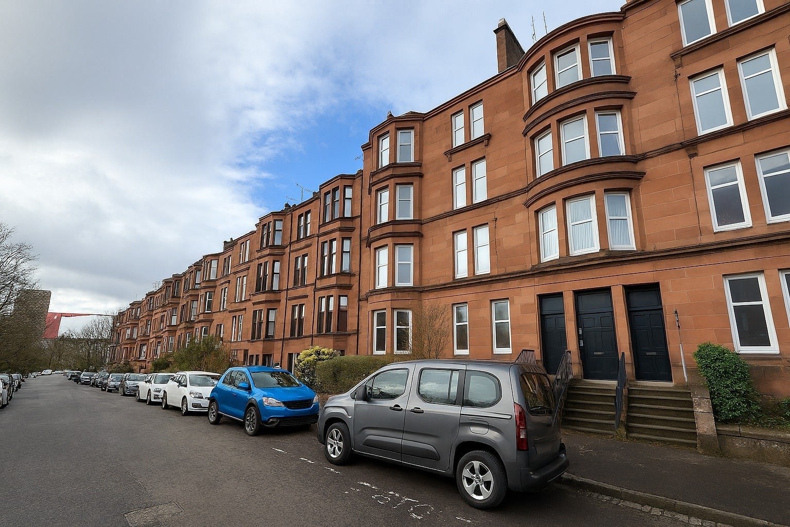 Flat Thornwood Drive in Glasgow